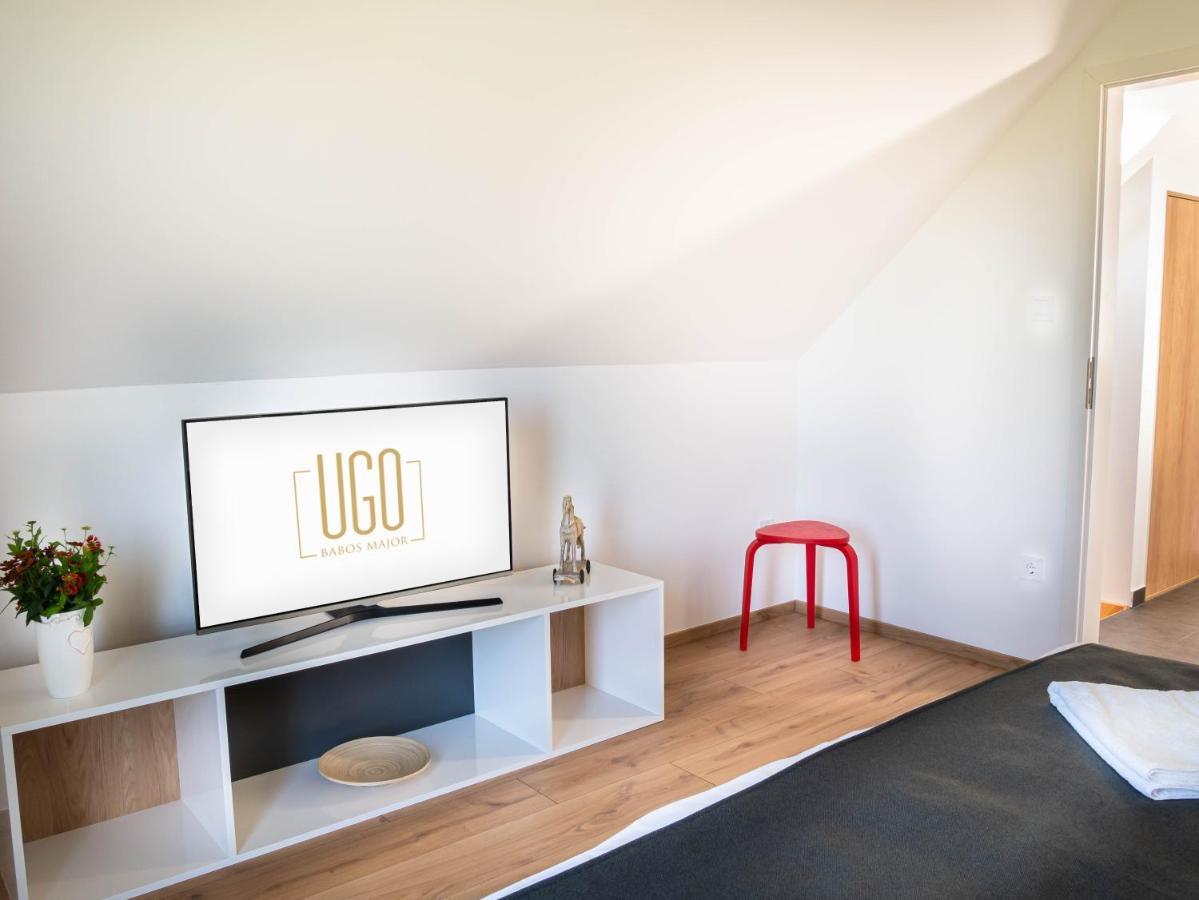 Ugo Apartman Halászi Zewnętrze zdjęcie