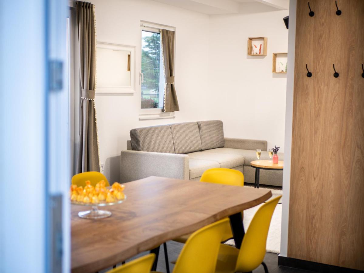 Ugo Apartman Halászi Zewnętrze zdjęcie
