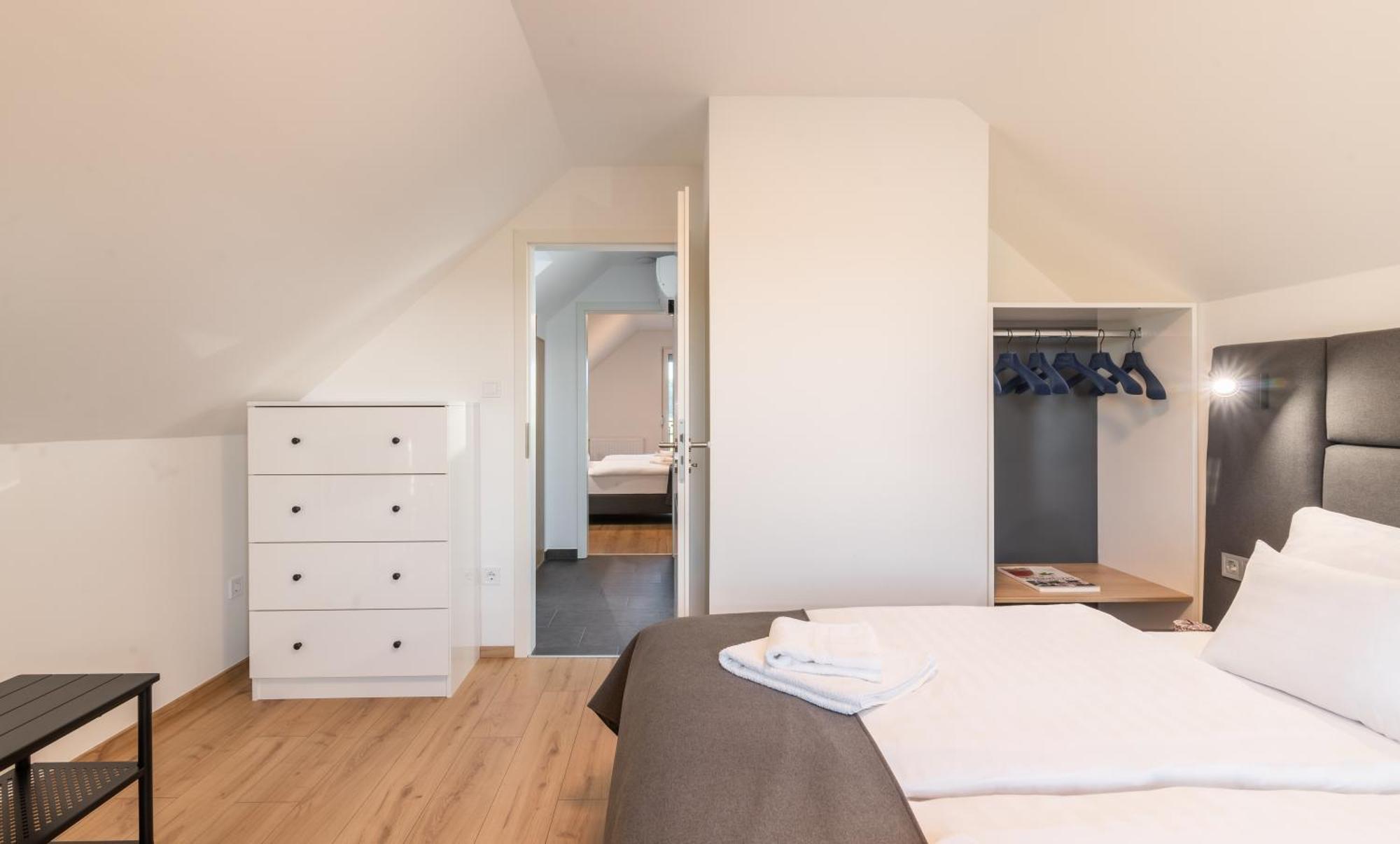 Ugo Apartman Halászi Zewnętrze zdjęcie