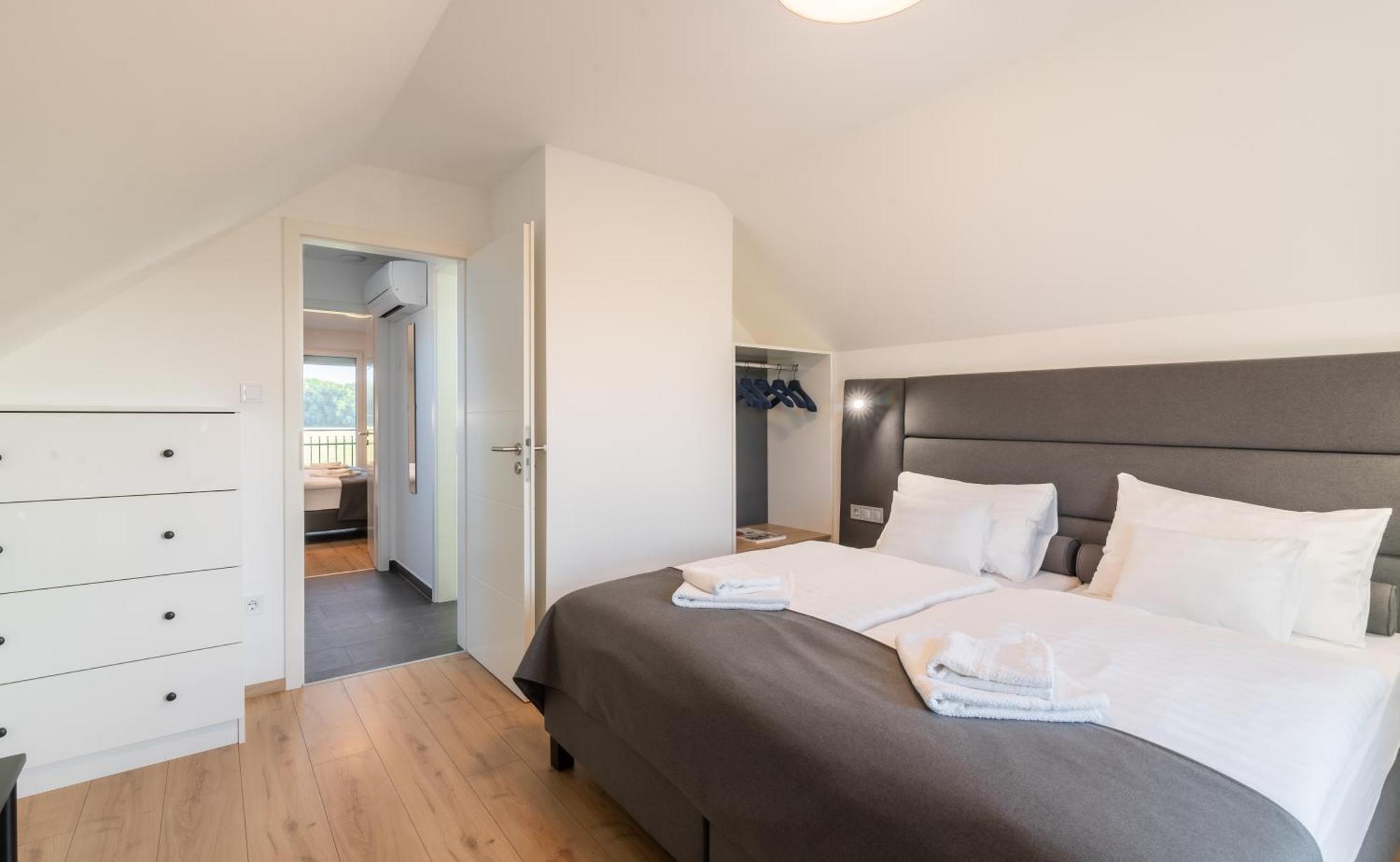 Ugo Apartman Halászi Zewnętrze zdjęcie